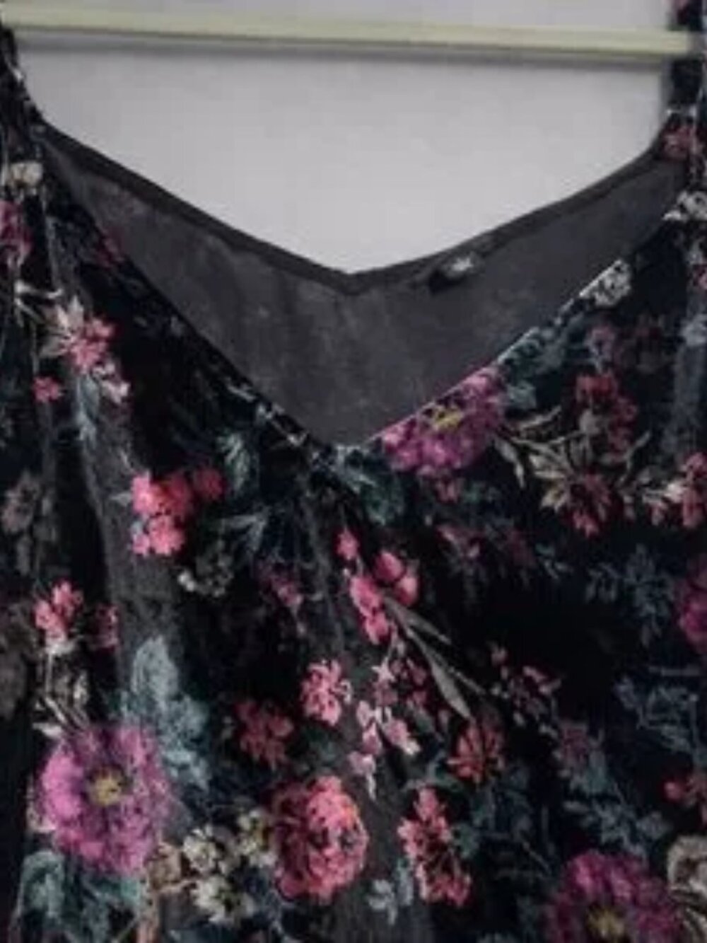 Torrid Velvet Floral Tank Top Whimsigoth Fairy Grunge Women’s - Picture 3 of 4